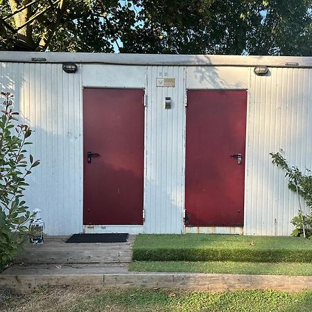 Back To Basic Hotel Zwaanshoek Exterior photo